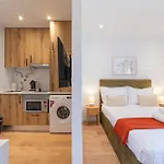 Campolide Cozy & 아파트 *
