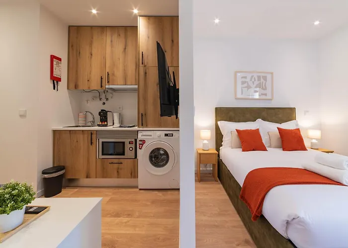 شقة Campolide Cozy & *