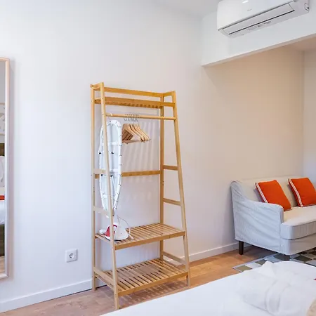 Campolide Cozy & Апартаменти