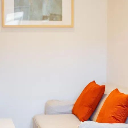 Campolide Cozy & 公寓